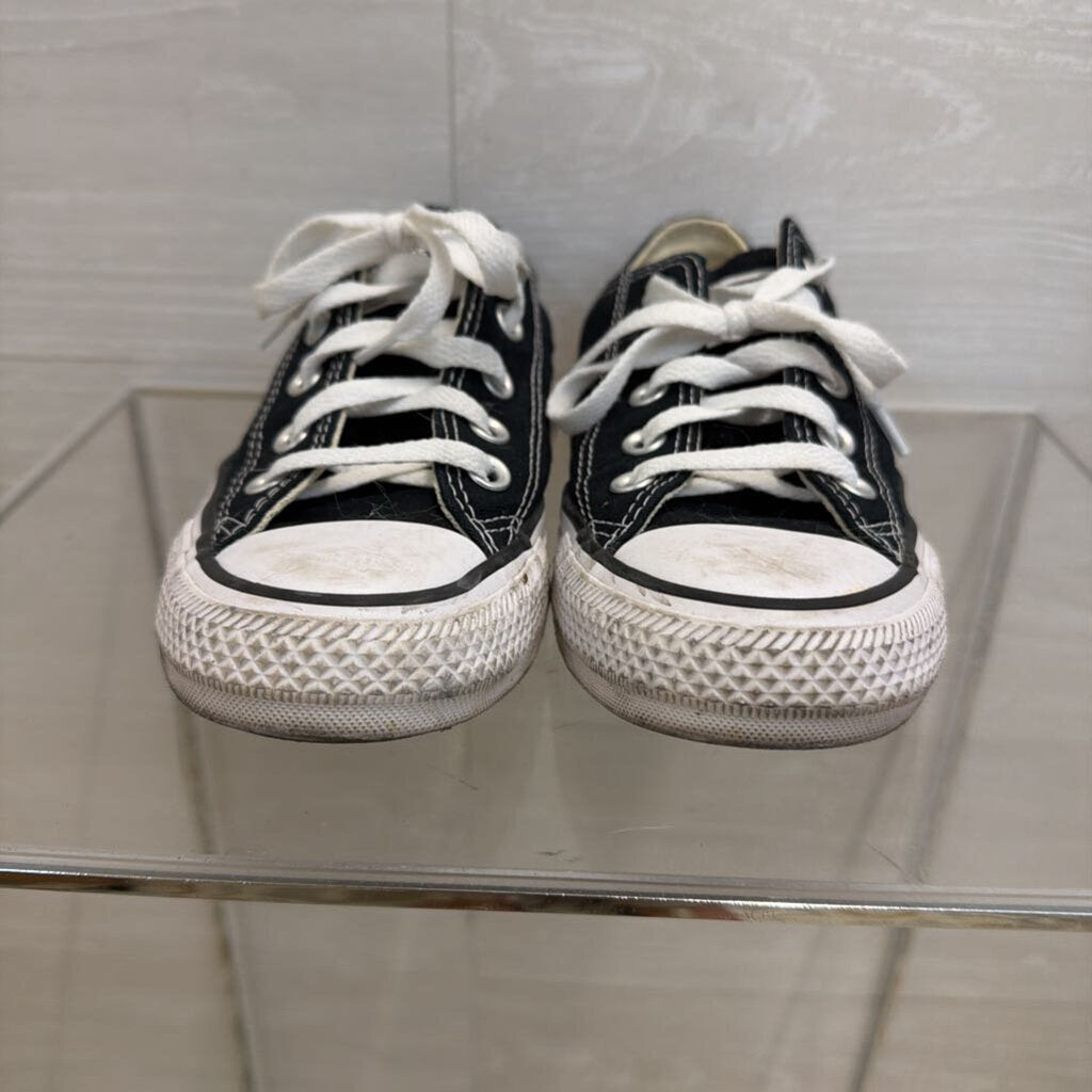 Converse Black/ White All Star Low Sneakers 5.5