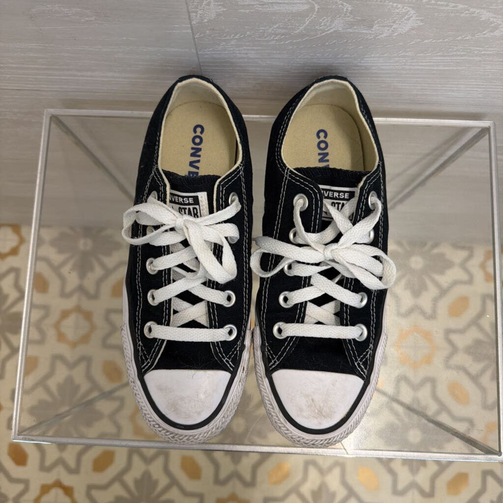 Converse Black/ White All Star Low Sneakers 5.5