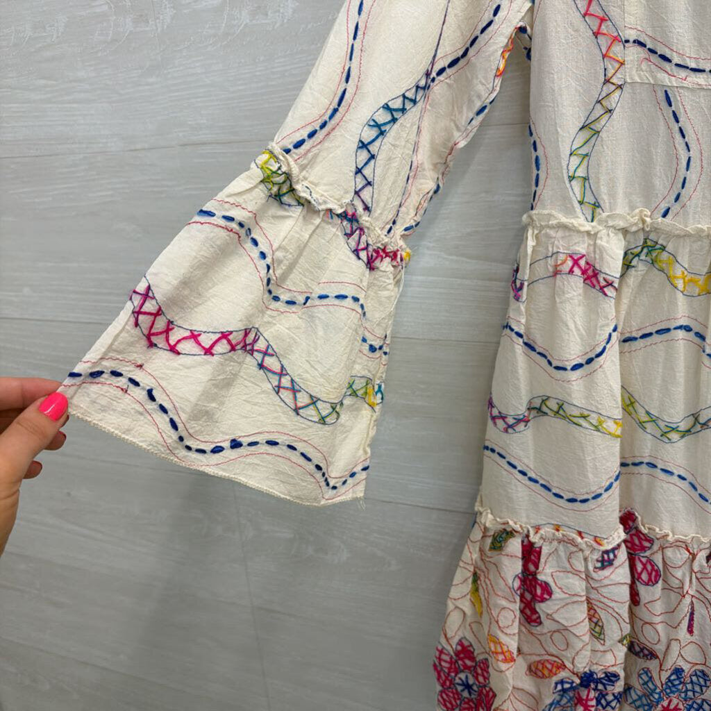 En Creme White/ Multi Embroidered Long Sleeve Dress Medium