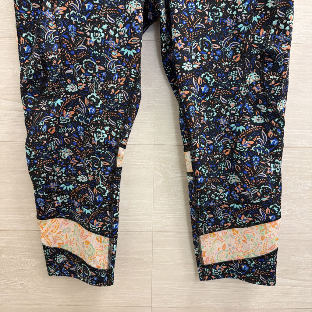 FP Movement Blue/ Pink Print Lose Your Marbles Leggings Large