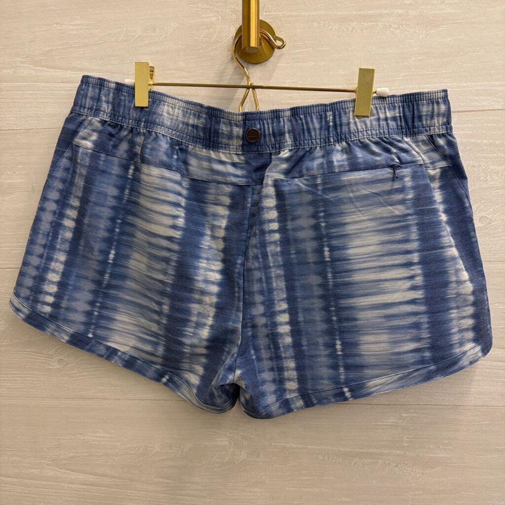Prana Blue Print Shorts Large