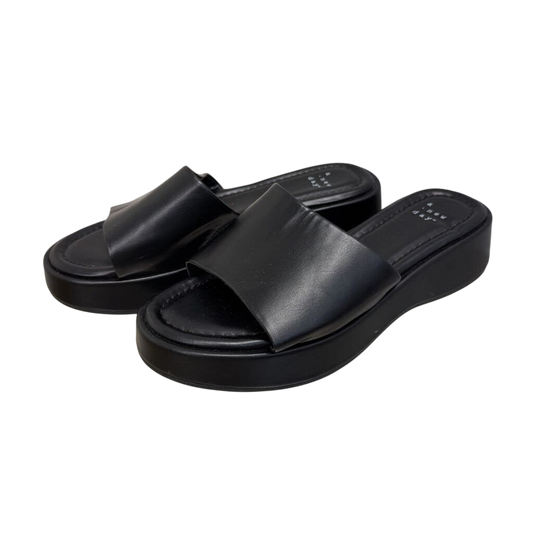 Black Leather Slid Platform Sandals 7
