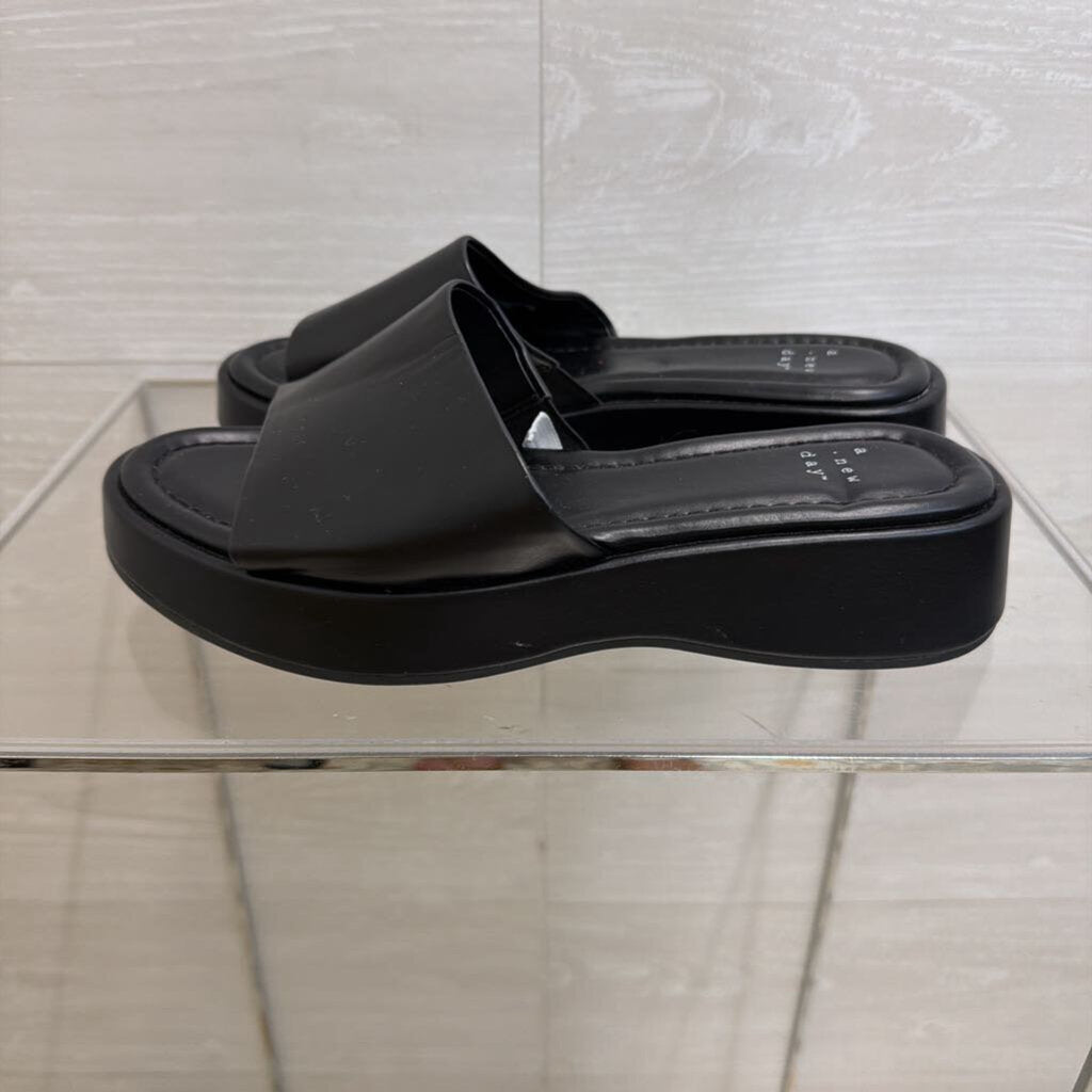 Black Leather Slid Platform Sandals 7
