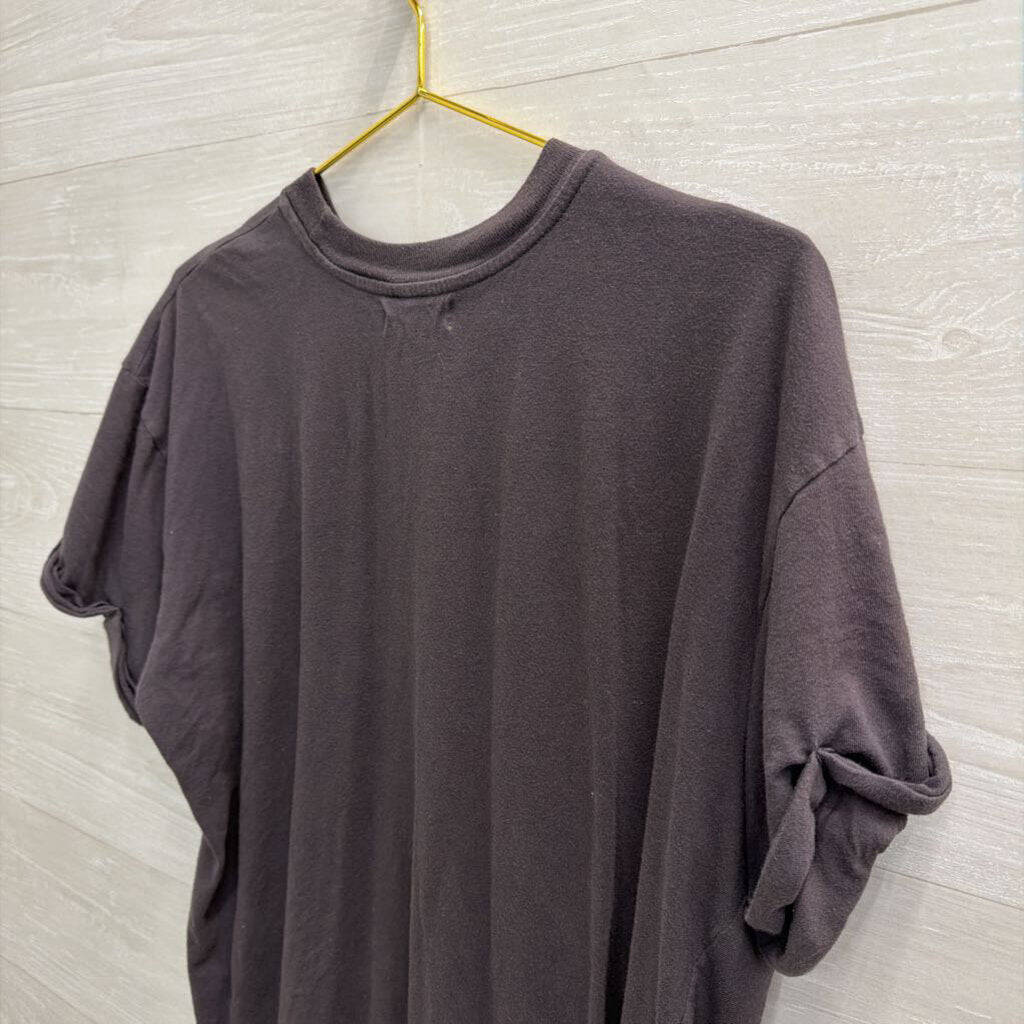 Altar'd State Grey She Has Fire Short Sleeve Graphic Tee Medium