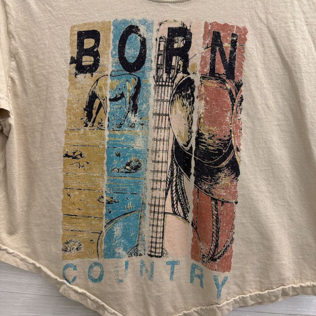 American Highway Beige/ Multi Born Country Cropped Short Sleeve Graphic Tee Small