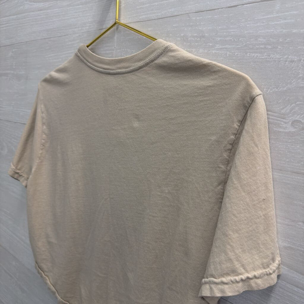 American Highway Beige/ Multi Born Country Cropped Short Sleeve Graphic Tee Small
