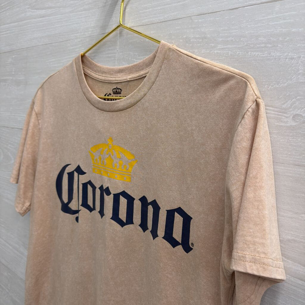 Corona Beige Cropped Short Sleeve Graphic Tee Medium