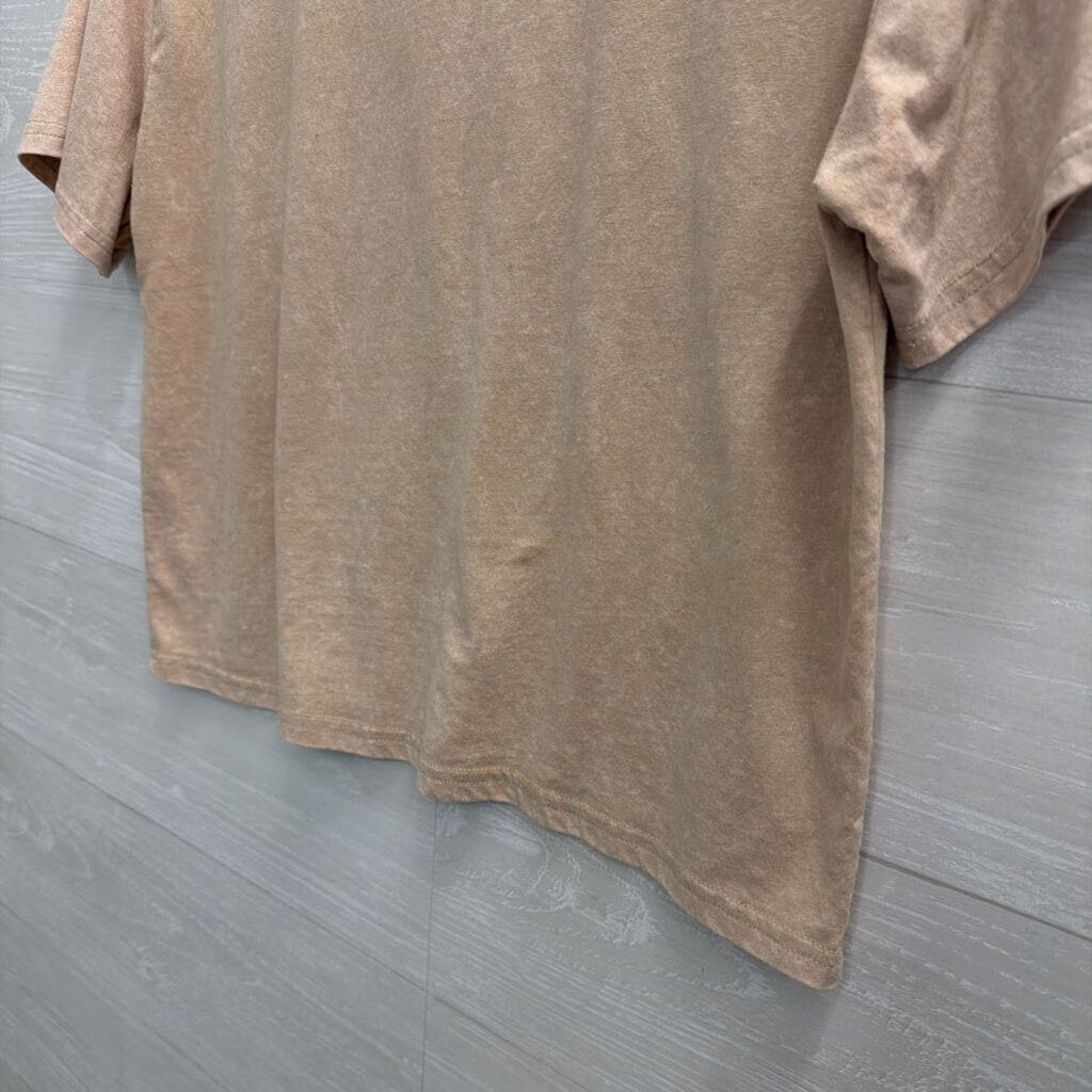 Corona Beige Cropped Short Sleeve Graphic Tee Medium