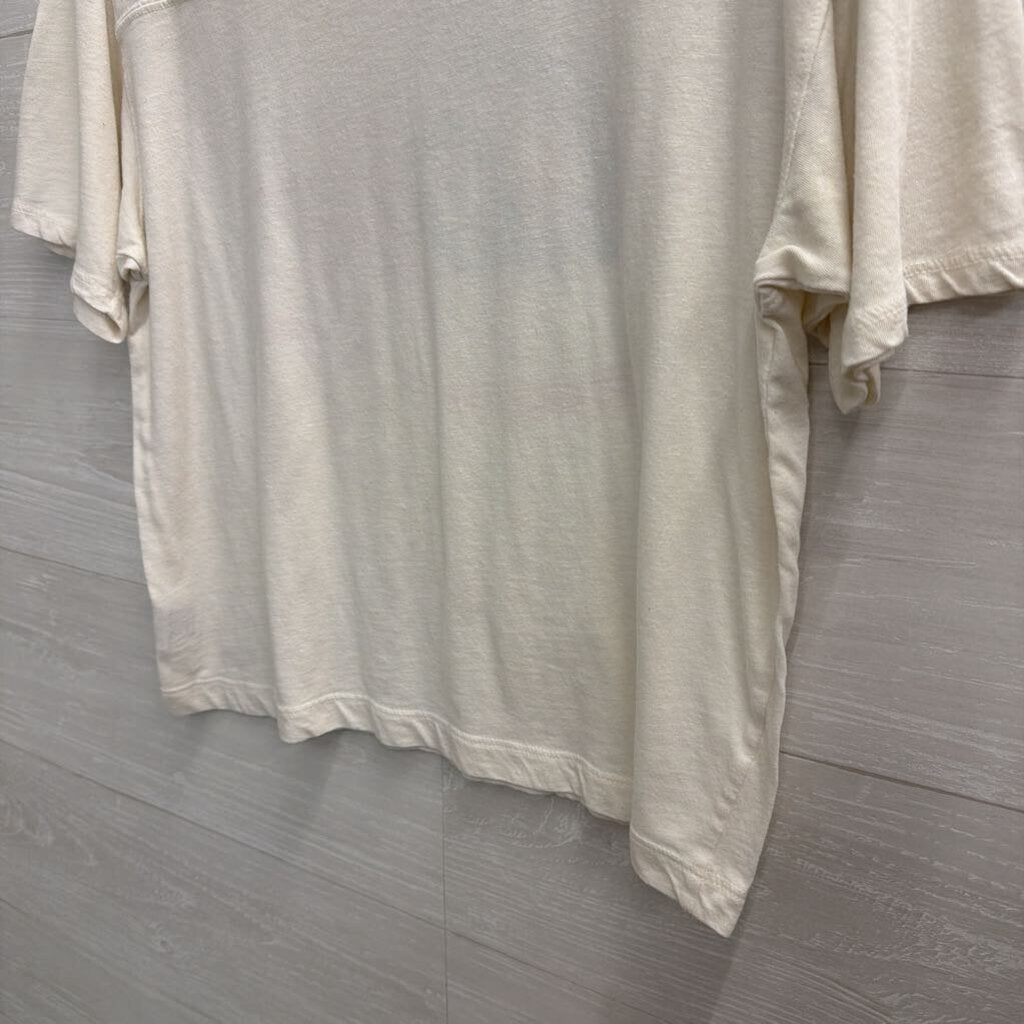 CocaCola White Cropped Short Sleeve Graphic Tee Medium
