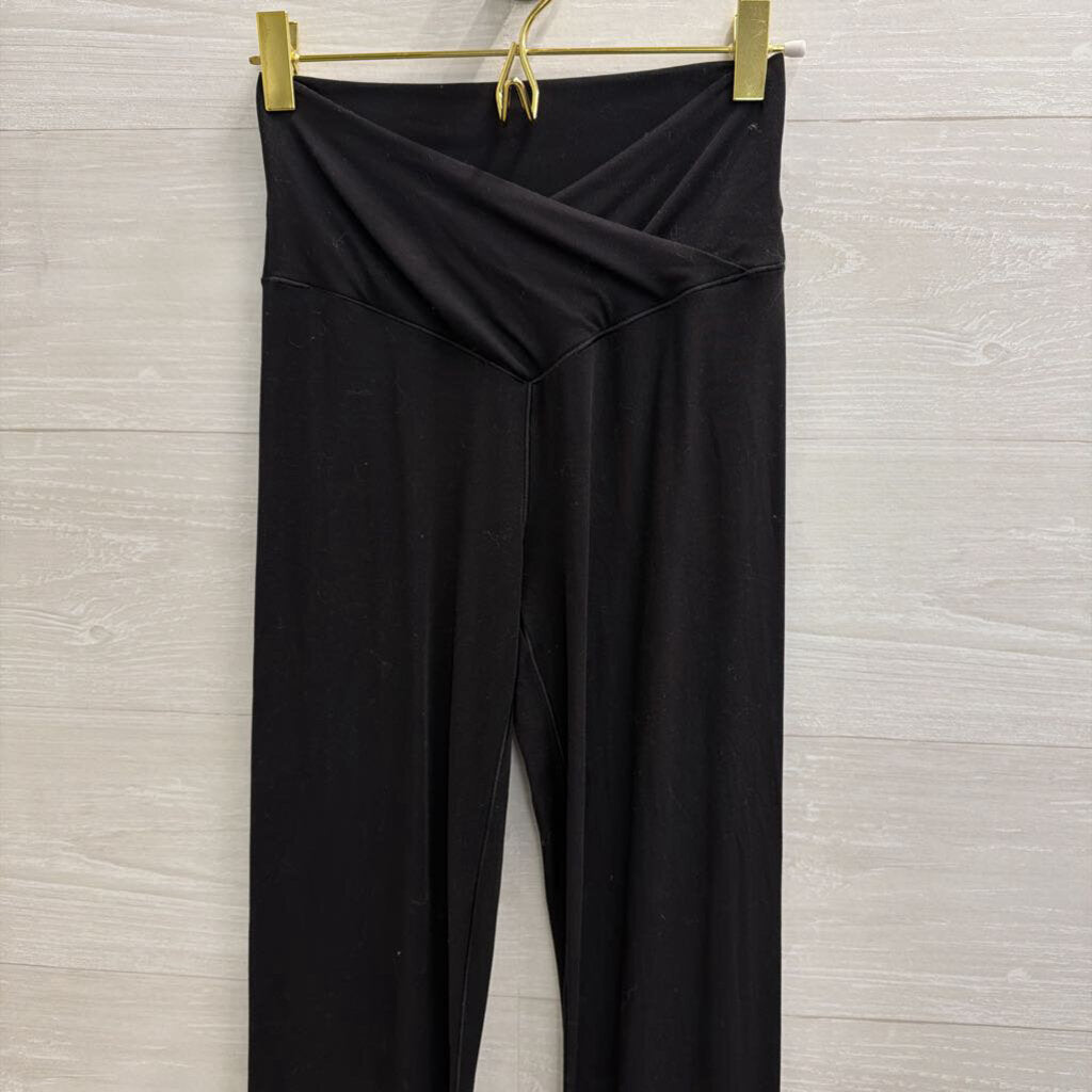 Offline by Aerie Black Flare Leggings Medium