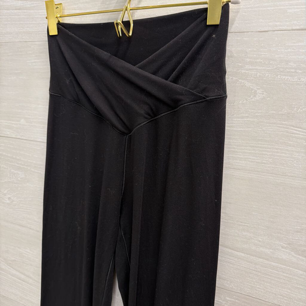 Offline by Aerie Black Flare Leggings Medium