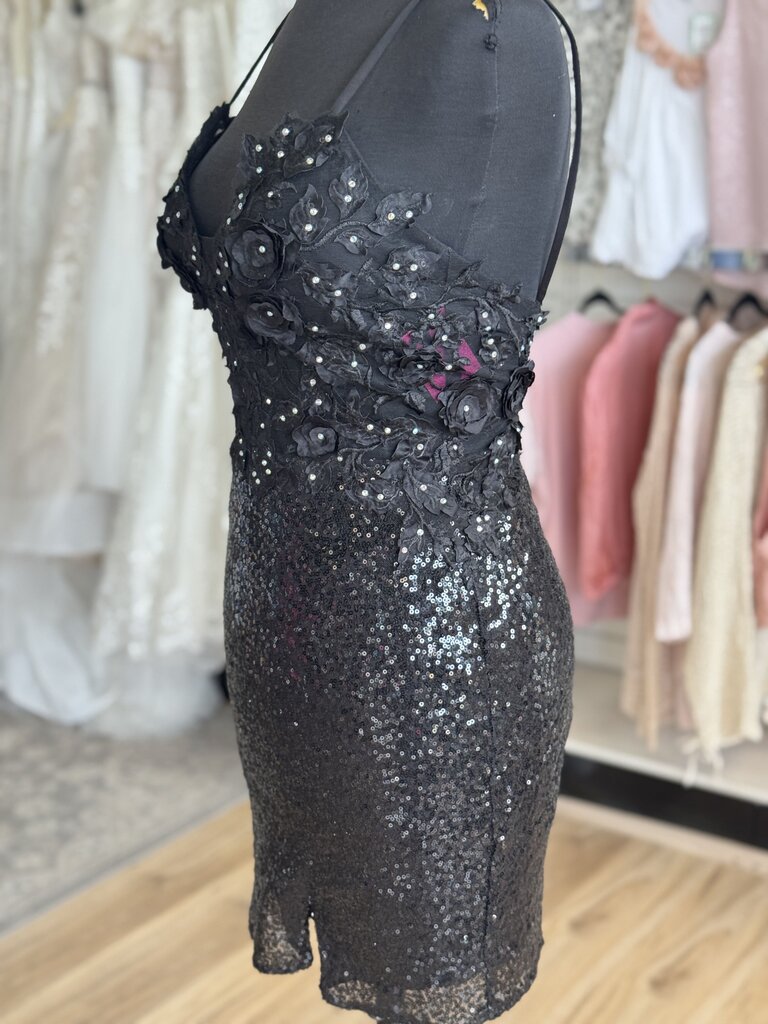 Chicas Black Embellished Lace/ Sequin Short Formal Dress Small
