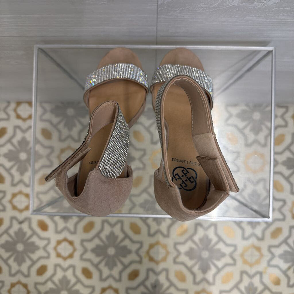 Daisy Fuentes Beige/ Silver Rhinestone Ankle Strap Block Heels 7.5