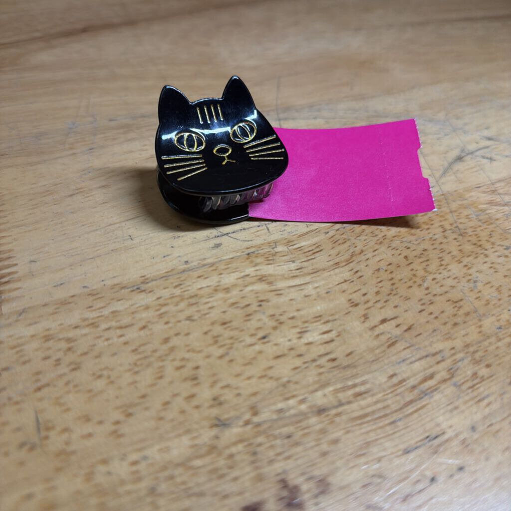 Black Cat Claw Clip