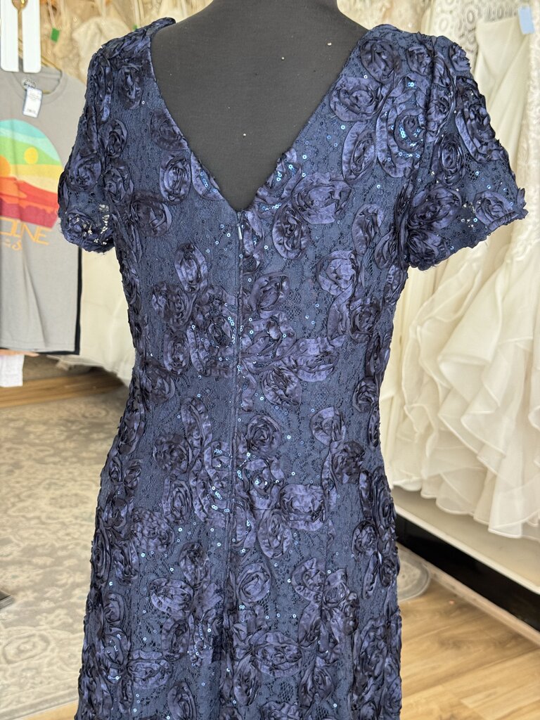 Alex Evenings Navy Rosette Lace Short Sleeve Long Formal Dress 8