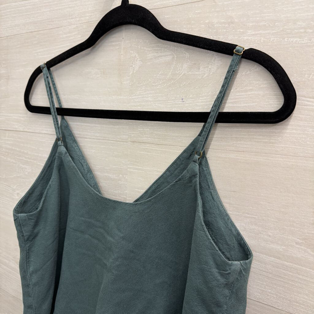 YFB Green Cropped Button Front Tank Top Medium