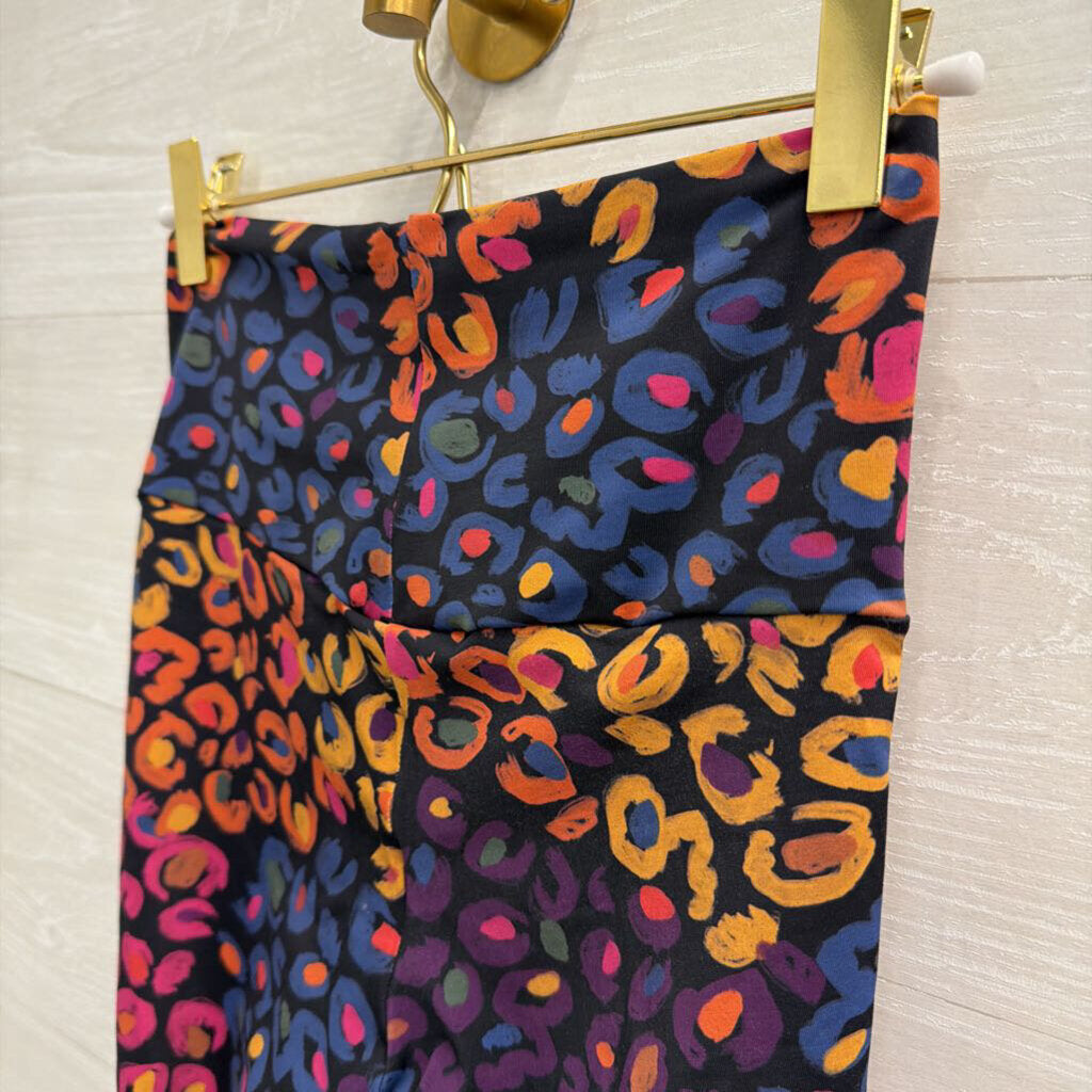 Farm Rio Black/ Multi Print Biker Shorts Extra Small
