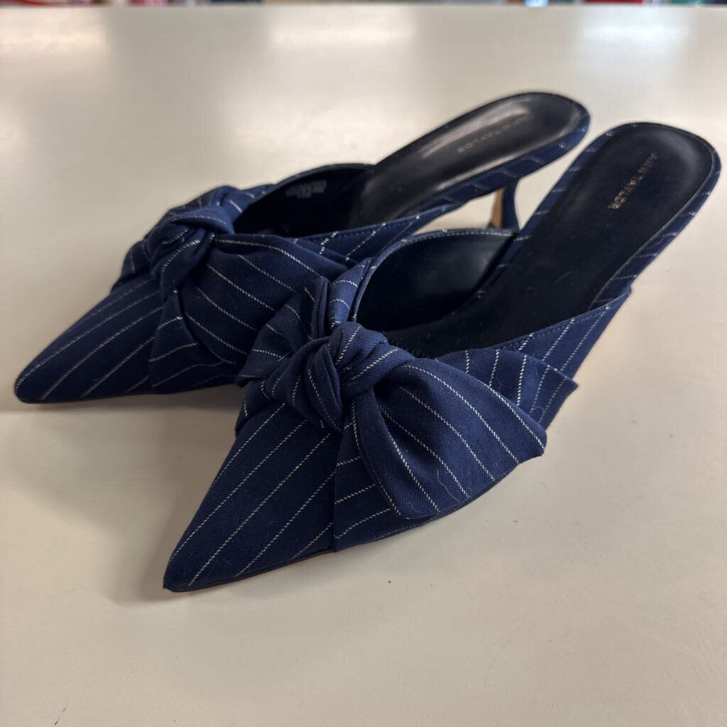 Ann Taylor Navy/ Silver Pin Stripe Point Toe Slip On Heels 9.5