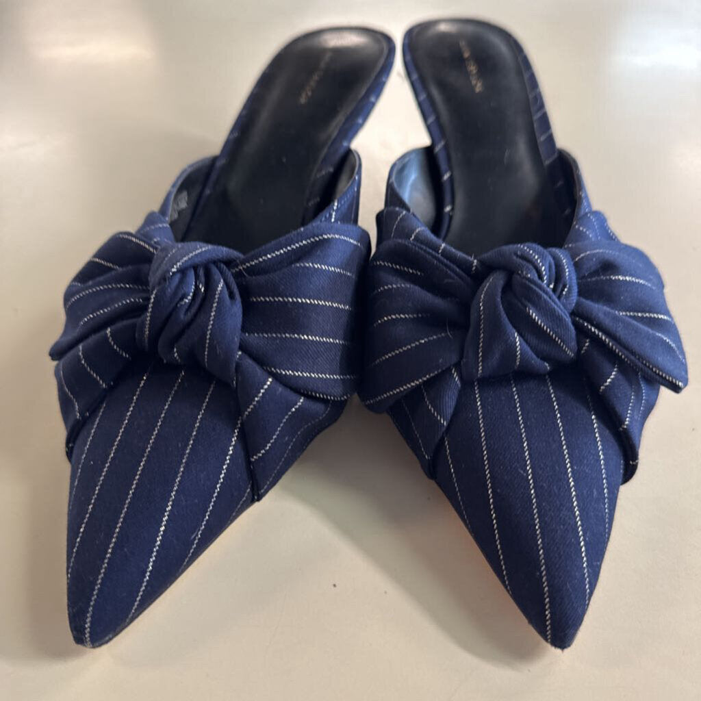 Ann Taylor Navy/ Silver Pin Stripe Point Toe Slip On Heels 9.5