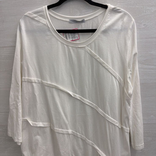 Snapdragon and Twig White Tiered Long Sleeve Top Medium