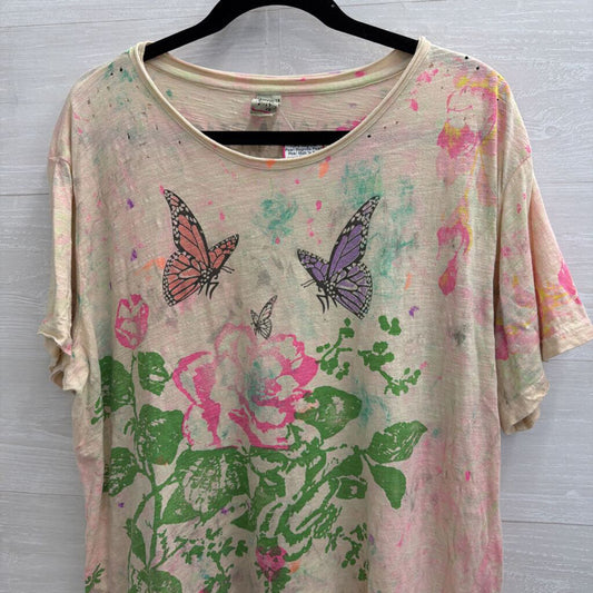 Magnolia Pearl Pink/ Multi 'Is For Lovers' Short Sleeve Tee One Size
