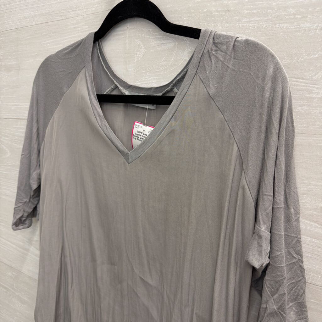 Lola and Sophie Grey V Neck Top Medium