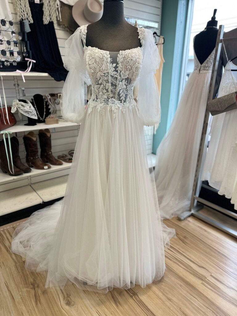 Stella York Ivory Beaded Lace Long Sleeve Bridal Gown 24