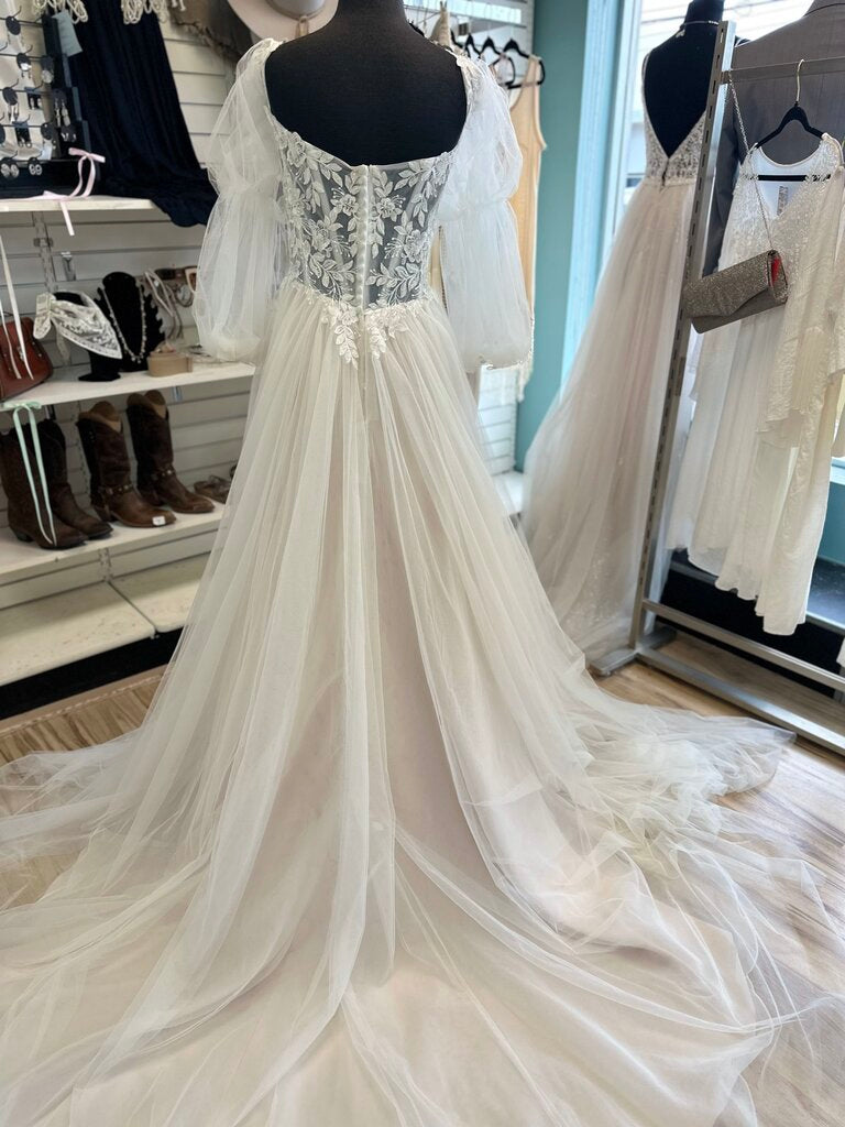 Stella York Ivory Beaded Lace Long Sleeve Bridal Gown 24