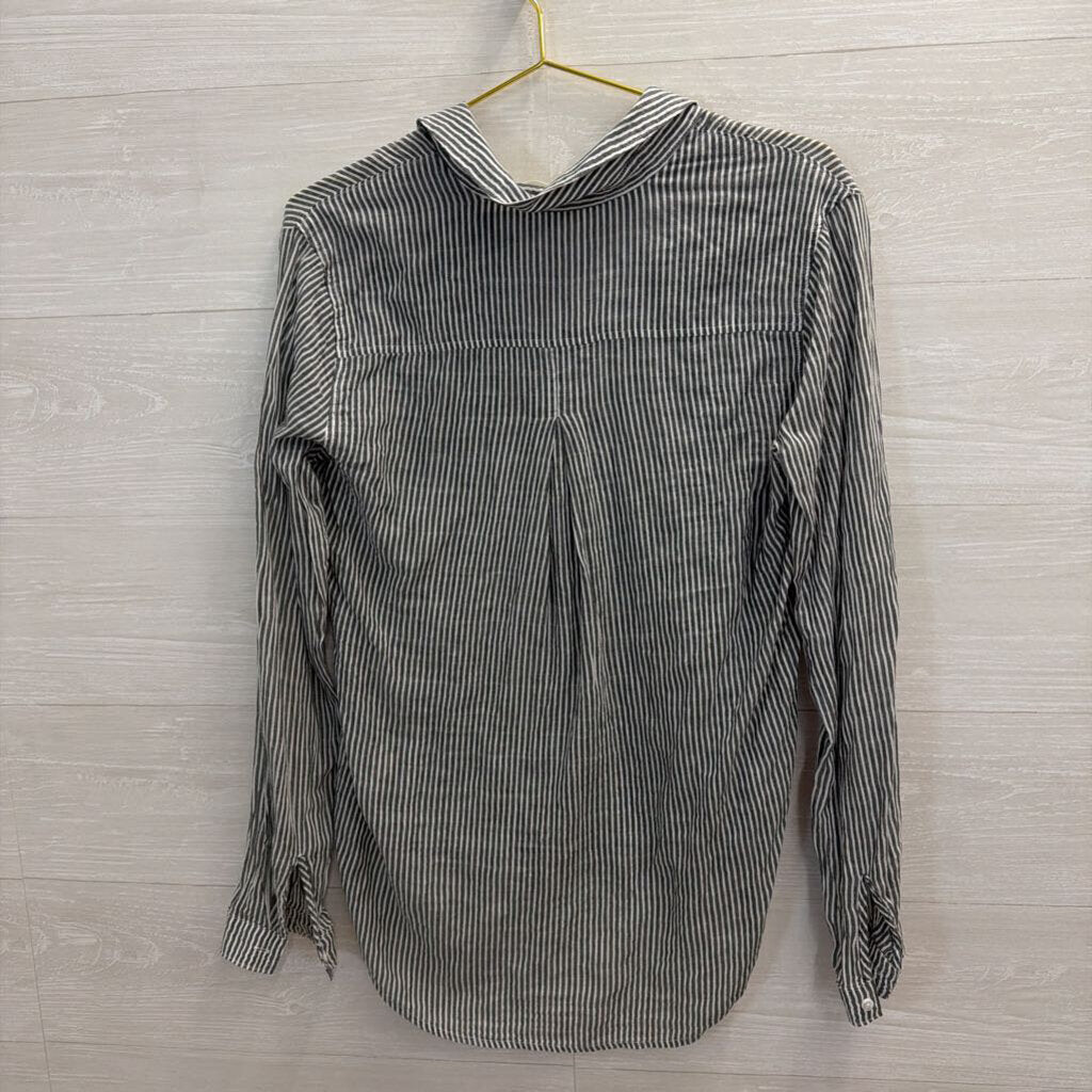 Cloth and Stone Grey/ White Striped Long Sleeve Button Down Top Small