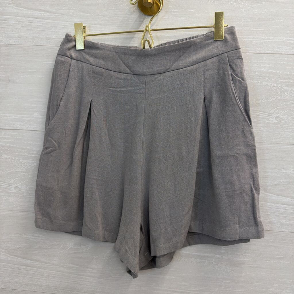 Automet Grey Tank/ Shorts Set Small