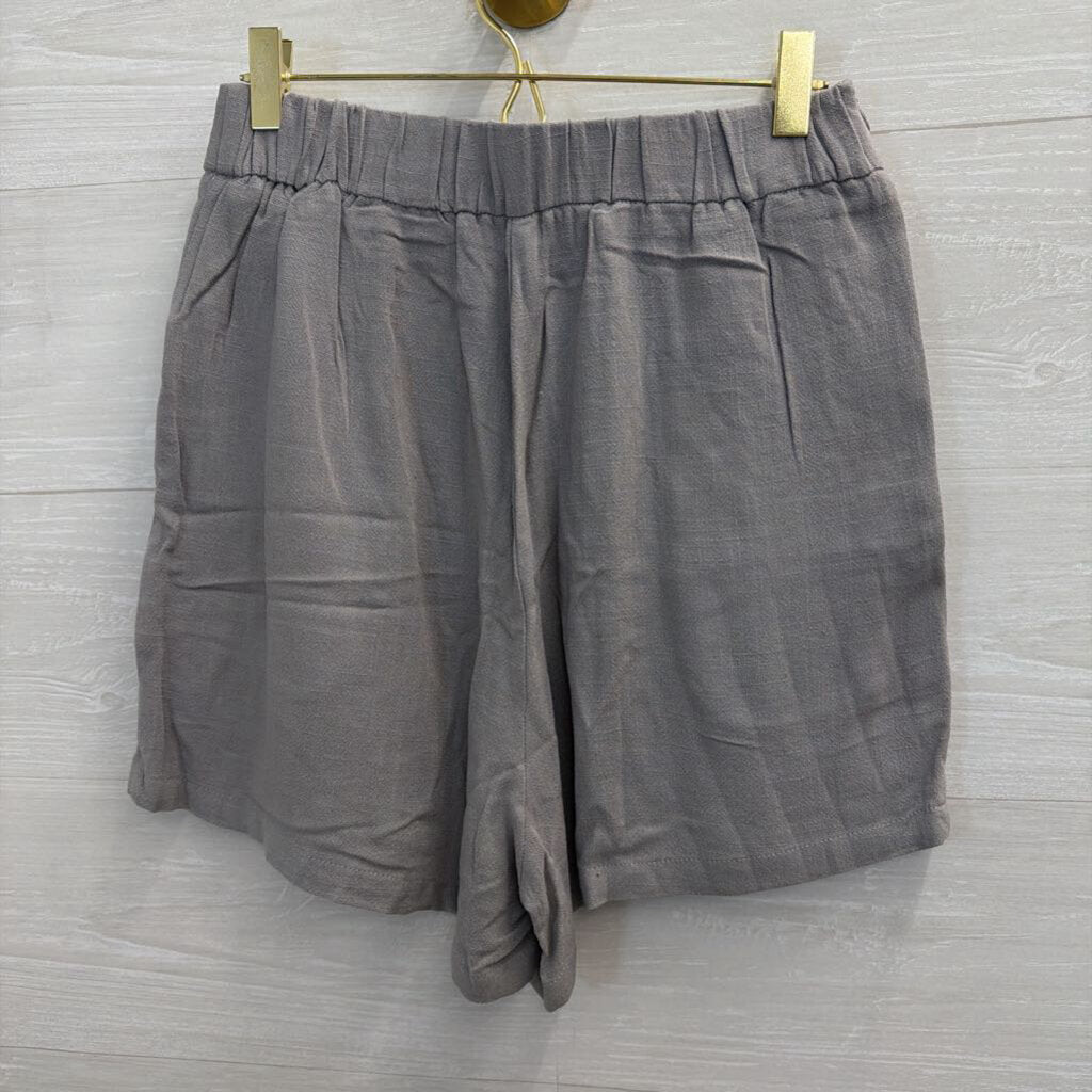 Automet Grey Tank/ Shorts Set Small