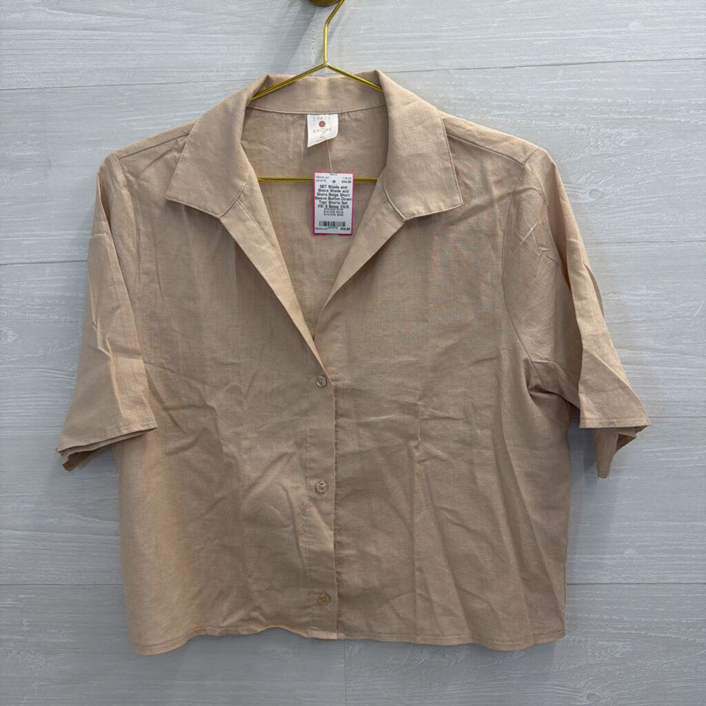 Shade and Shore Beige Short Sleeve Button Down Top/ Shorts Set XS/ S