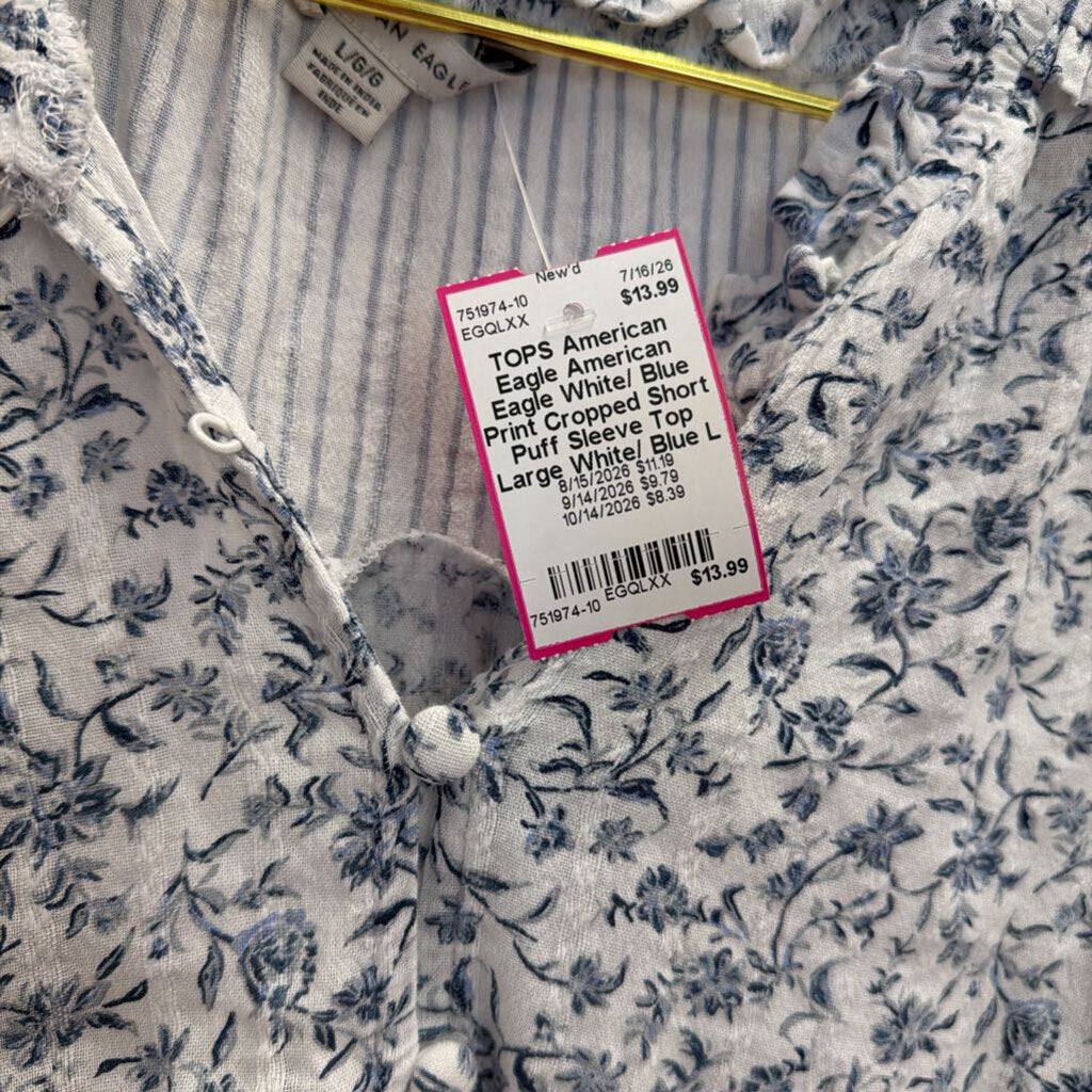 American Eagle White/ Blue Print Cropped Short Puff Sleeve Top Large