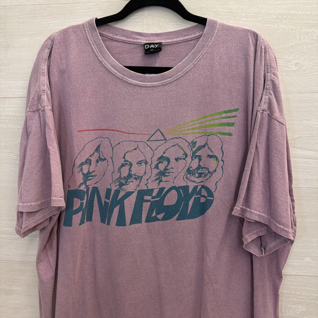 Day Purple Pink Floyd Short Sleeve Graphic Tee One Size