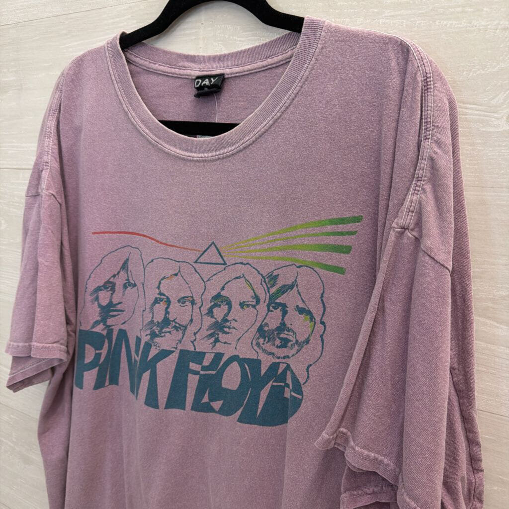 Day Purple Pink Floyd Short Sleeve Graphic Tee One Size