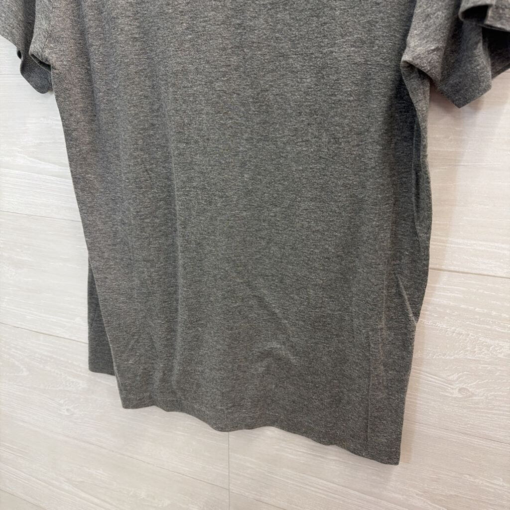 Grey Red Hot Chili Peppers Short Sleeve Graphic Tee Medium