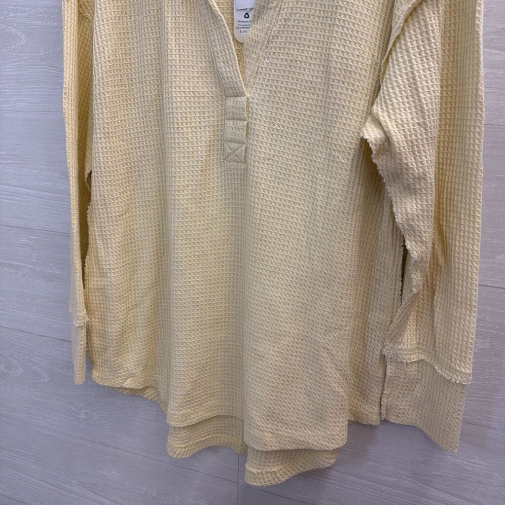 Olive and Oak Yellow Textured Long Sleeve Top Medium