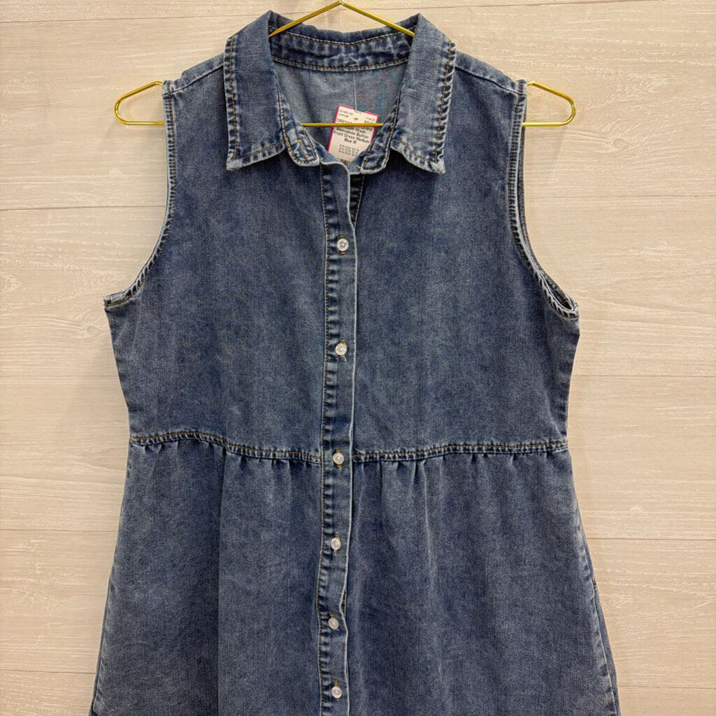 Medium Wash Sleeveless Button Front Dress Medium