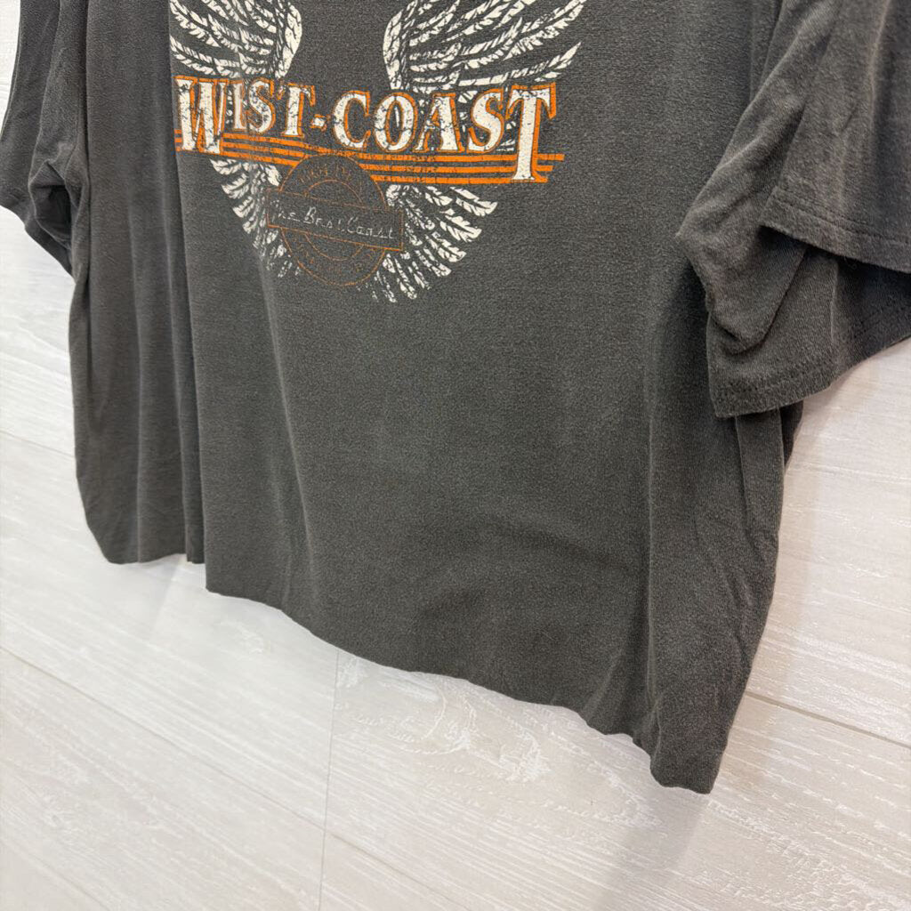 Originality Grey Cropped West Coast Graphic Tee Medium