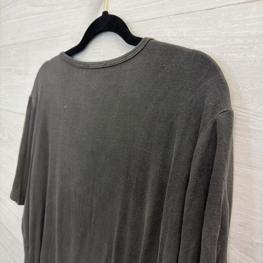 Originality Grey Cropped West Coast Graphic Tee Medium