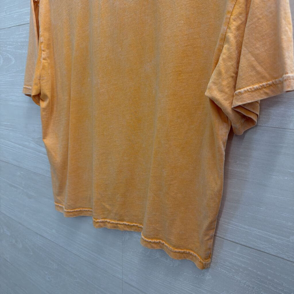 ChickaD Orange Cropped Go Hokies Short Sleeve Graphic Tee Medium