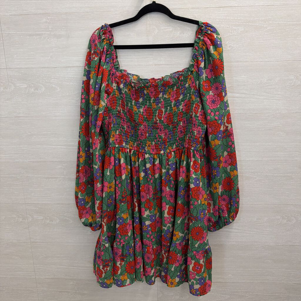 Entro White/ Multi Floral Print Long Sleeve Smocked Top Dress 2X