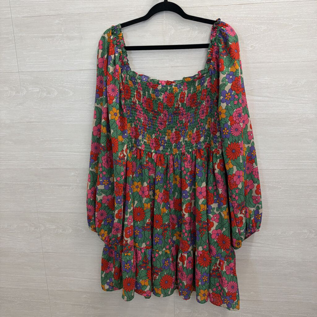 Entro White/ Multi Floral Print Long Sleeve Smocked Top Dress 2X