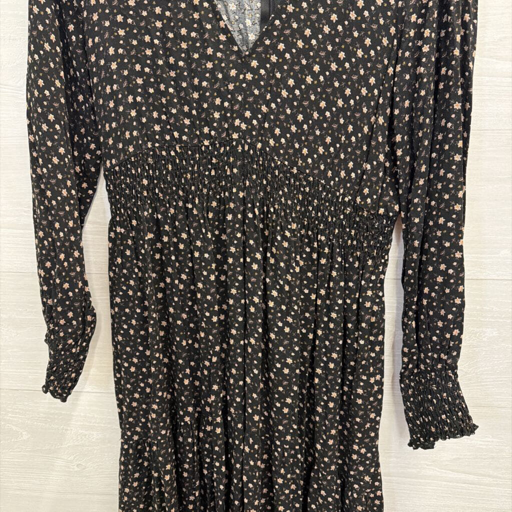 Black/ Beige Floral Print Long Sleeve Dress Medium