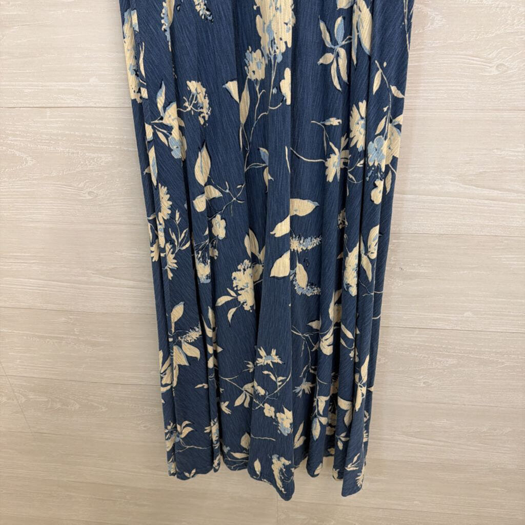 Chaps Blue/ White Print Short Sleeve Maxi Dress Small