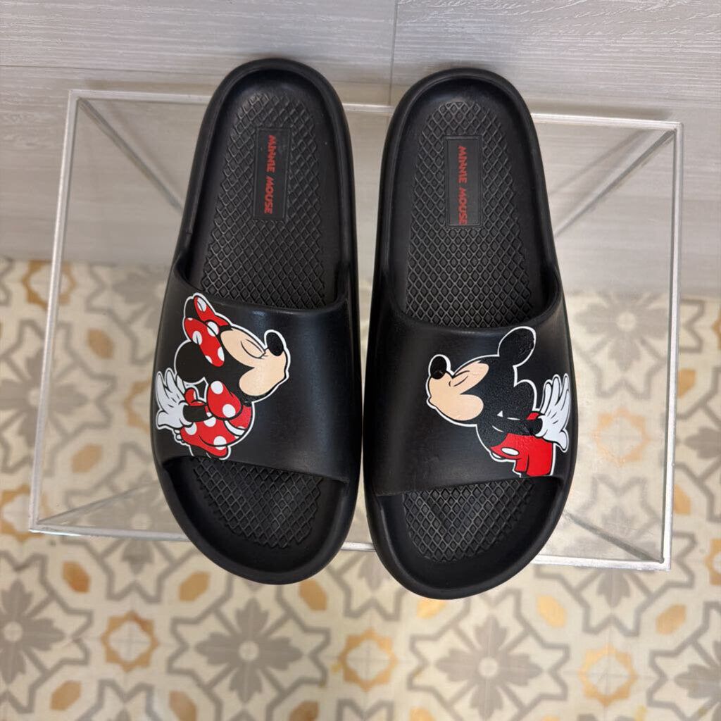 Minnie Mouse Black Slide Sandals 9