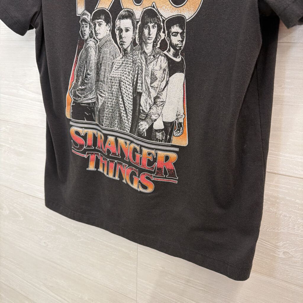 Stranger Things Black/ Multi Short Sleeve Graphic Tee Large