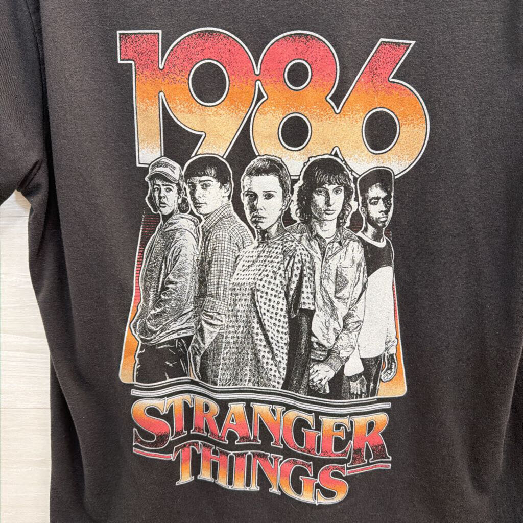 Stranger Things Black/ Multi Short Sleeve Graphic Tee Large