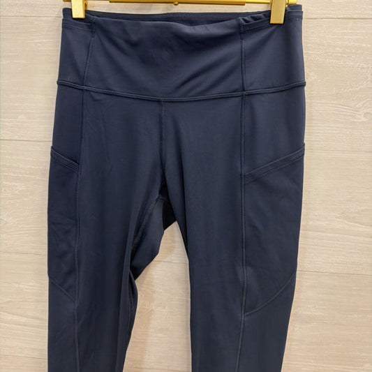 Lululemon Navy Cropped Athletic Leggings 6
