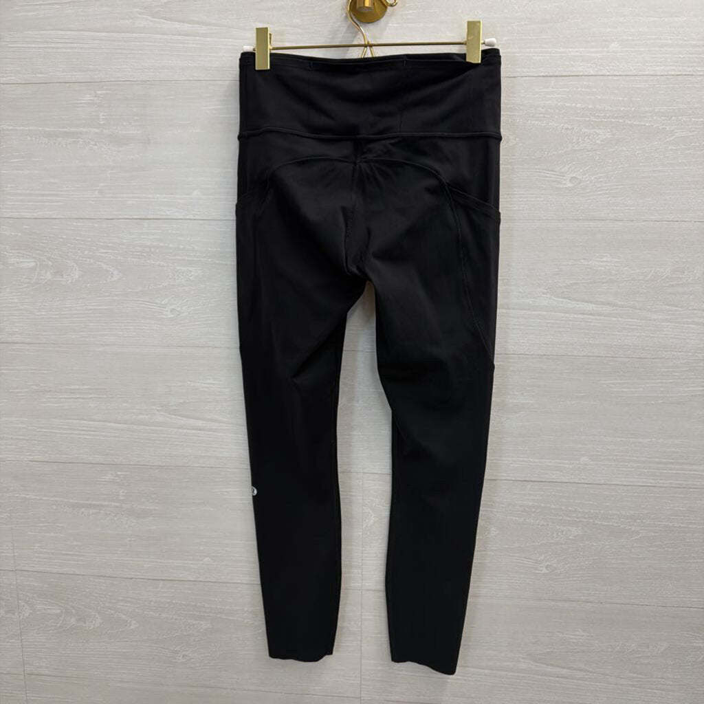 Lululemon Black Cropped Athletic Leggings 6